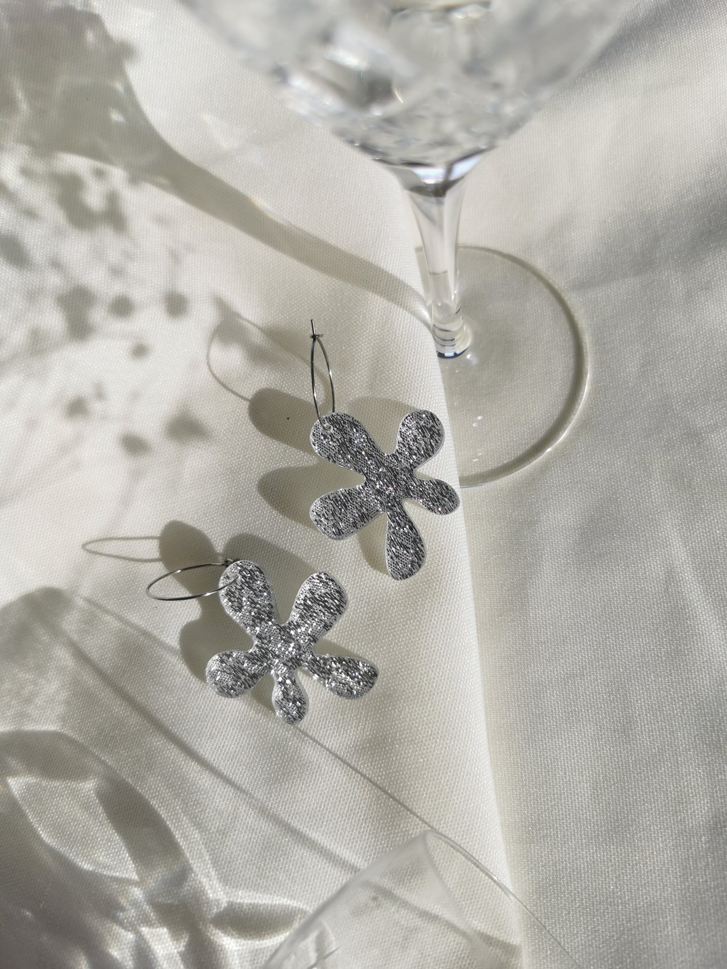 SIGNE in SPARKLE SILVER