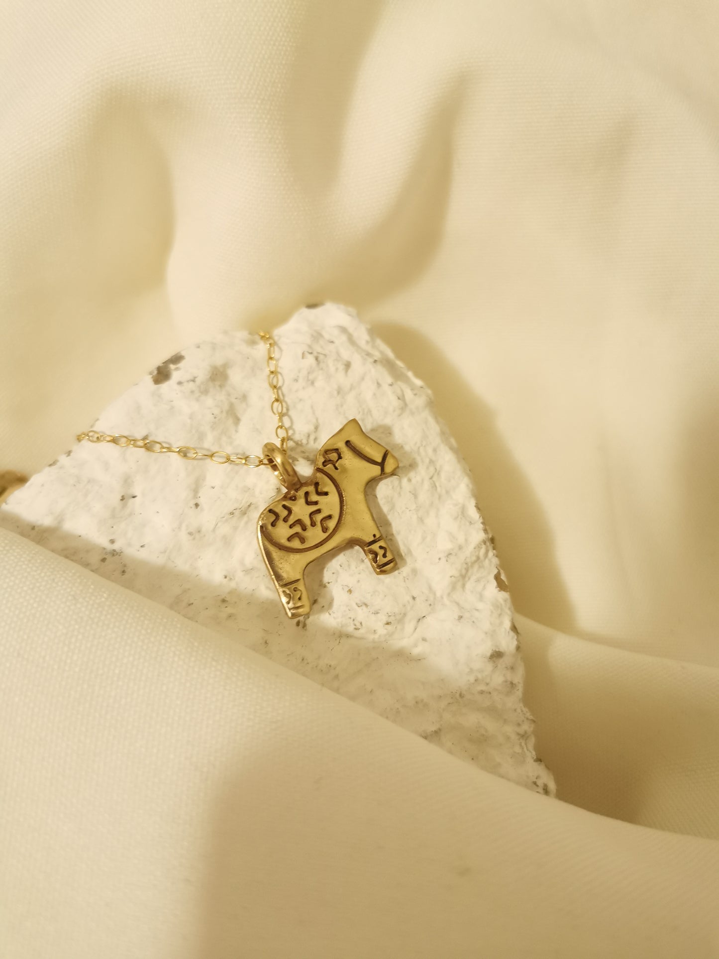 SWEDISH Charms (Free sitting charms)