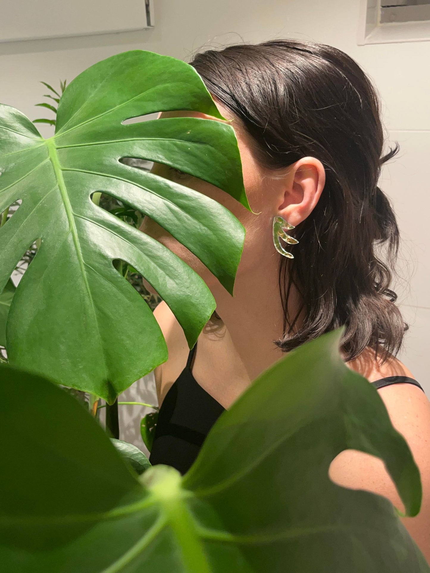 TORA STUDS in SPARKLE GOLD