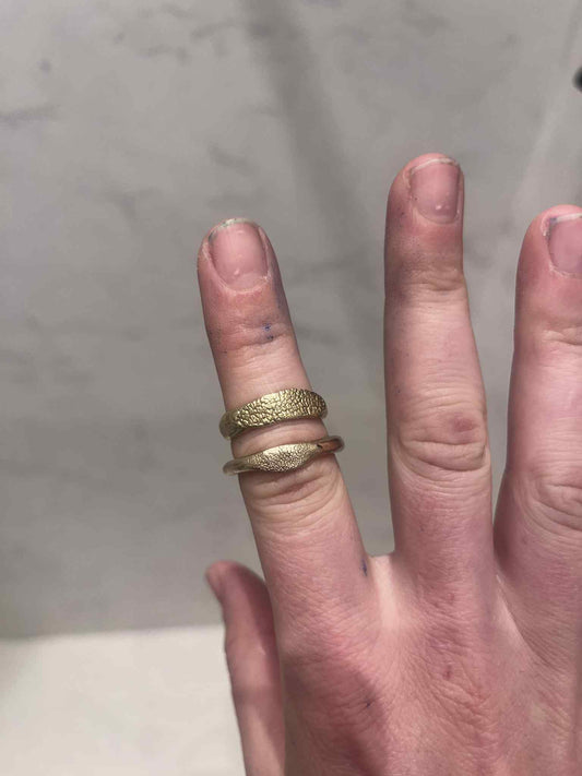 Lasting impressions BUDGET RINGS IN BRONZE