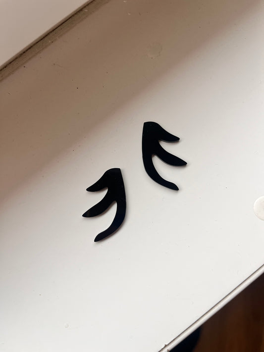 TORA STUDS in MIDNIGHT BLACK