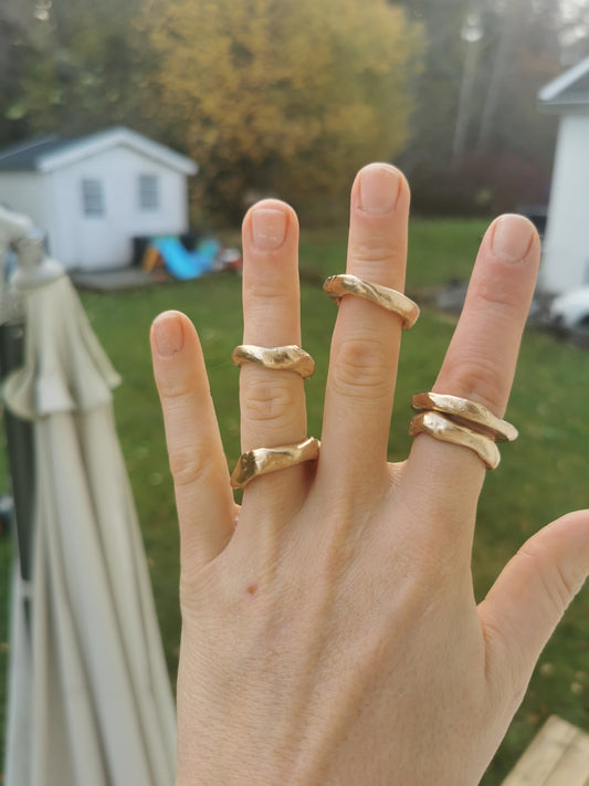 MOLTEN RING in BRONZE